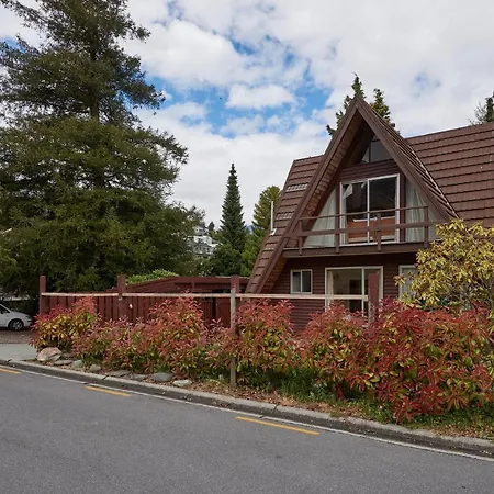 Rest And Relax - Queenstown Holiday Home